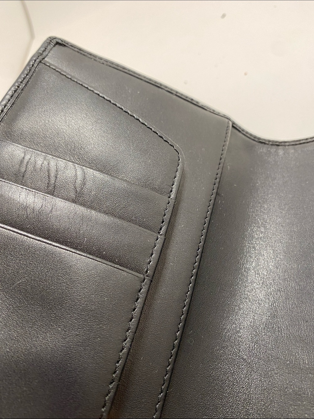 Coach Vintage Black Leather Snap Organizer with Contrast Stitching - Picture 8 of 9